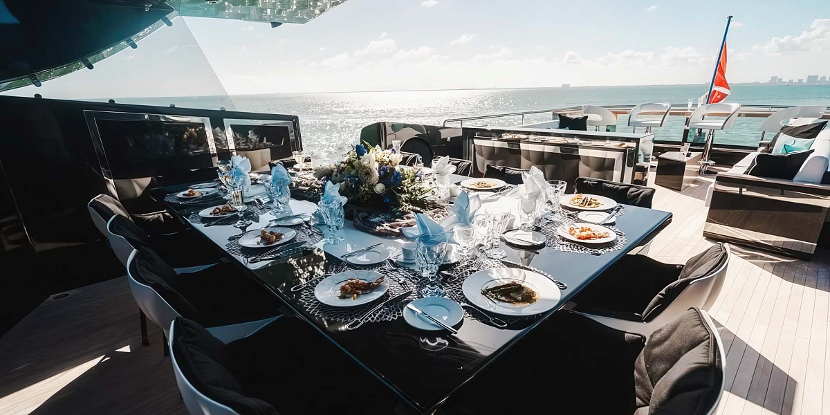 Аренда мега яхты BAGLIETTO 136 Aquila в Греции